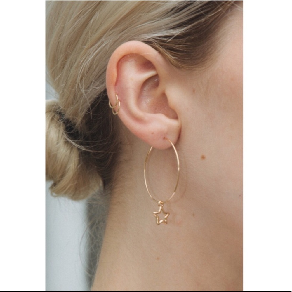 Brandy Melville Hoop Earrings, Hollow Star Charm